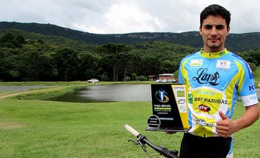 Bikers Rio Pardo | NOTÍCIAS | Cocuzzi vence abertura da Taça Brasil; Avancini cai e fica em 2º