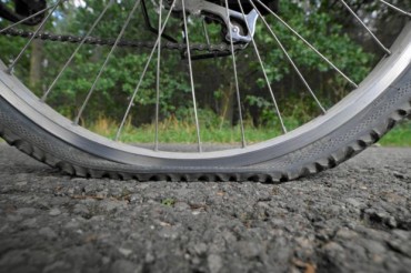 Bikers Rio pardo | Notícia | Fita de alta performance e baixo custo evita furos nos pneus da bike